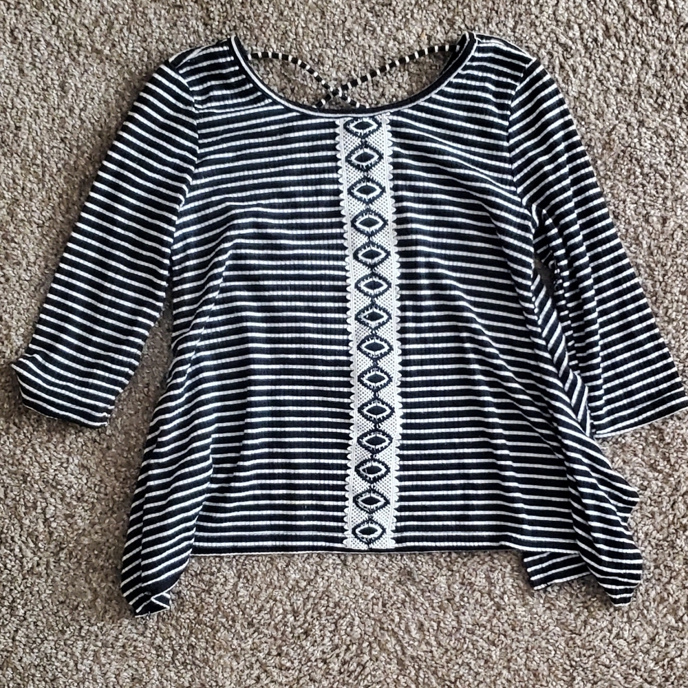 Girls Knitworks Top, Size Large, Black and White